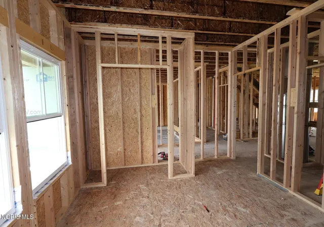 Photo 4 of Single family home for sale at 7741 Pilliod Rd, Holland, OH 43528 | MLS# 10012388 | Listing updated on 2026-10-19