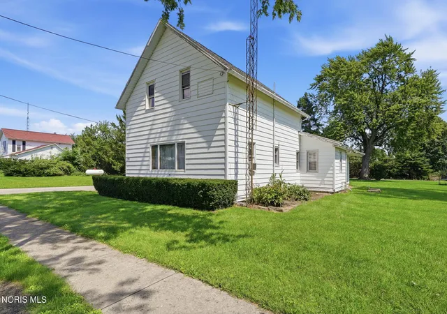 Photo 3 of Single family home for sale at 201 Lincoln St, Mount Cory, OH 45868 | MLS# 10012405 | Listing updated on 2026-09-16