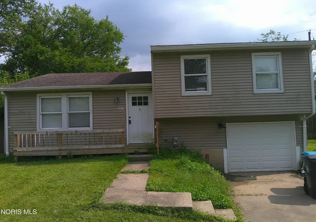 Photo 2 of Single family home for sale at 4415 Cape Ln, Toledo, OH 43615 | MLS# 10012414 | Listing updated on 2026-08-28