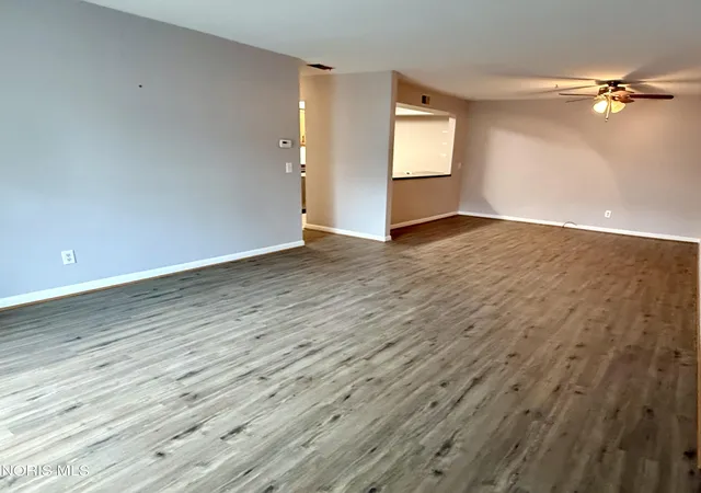 Photo 2 of Condo for sale at 6537 Woodhall Dr #Apt 4, Sylvania, OH 43560 | MLS# 10012425 | Listing updated on 2026-08-31