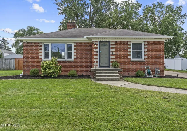 Photo 1 of Single family home for sale at 3228 Rocksberry Ave, Toledo, OH 43614 | MLS# 10012458 | Listing updated on 2026-09-04