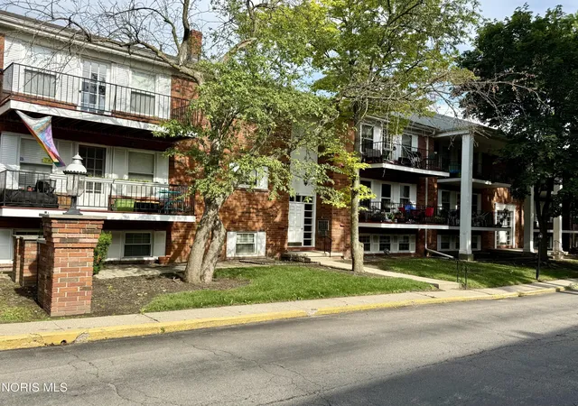 Photo 1 of Condo for sale at 3217 Glanzman Rd #Unit 57x, Toledo, OH 43614 | MLS# 10012429 | Listing updated on 2026-08-25