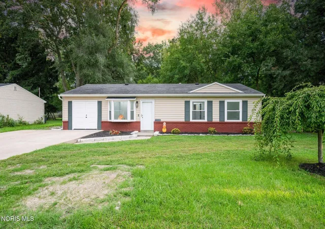 Photo 1 of Single family home for sale at 6621 Hill Ave, Toledo, OH 43615 | MLS# 10012453 | Listing updated on 2026-09-06
