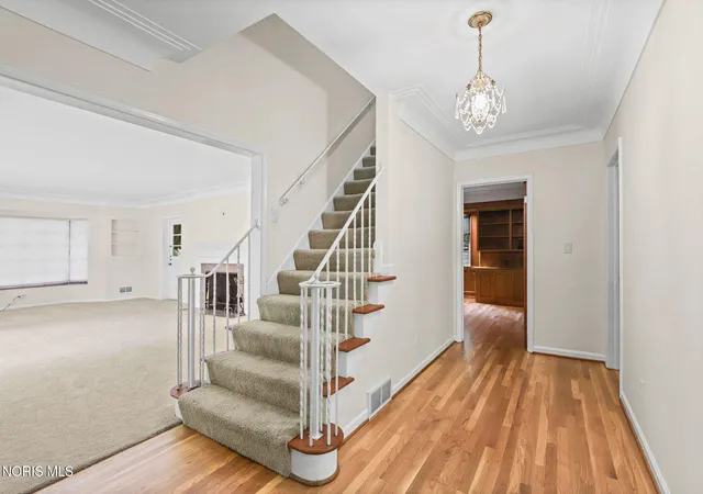 Photo 3 of Single family home for sale at 2630 Edgehill Rd, Ottawa Hills, OH 43615 | MLS# 10012436 | Listing updated on 2026-09-17