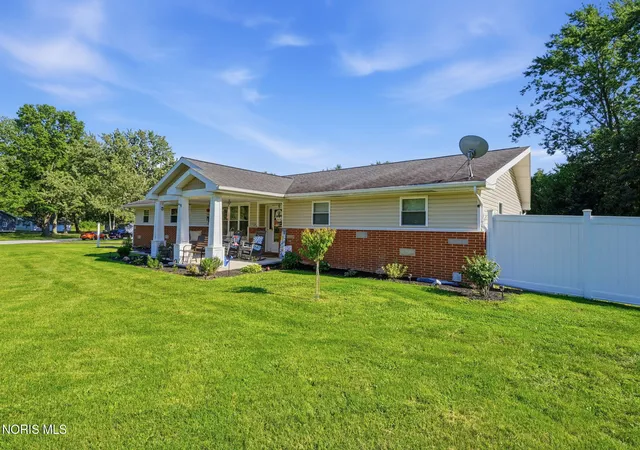 Photo 3 of Single family home for sale at 7730 Wildwood Rd, Findlay, OH 45840 | MLS# 10012607 | Listing updated on 2026-09-03