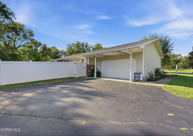 Photo 5 of Single family home for sale at 7730 Wildwood Rd, Findlay, OH 45840 | MLS# 10012607 | Listing updated on 2026-09-03