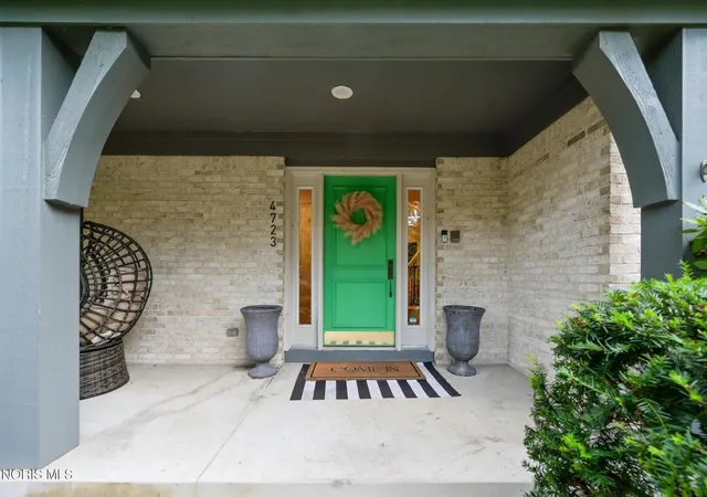 Photo 4 of Single family home for sale at 4723 High Oaks Blvd, Toledo, OH 43623 | MLS# 10012459 | Listing updated on 2026-09-12
