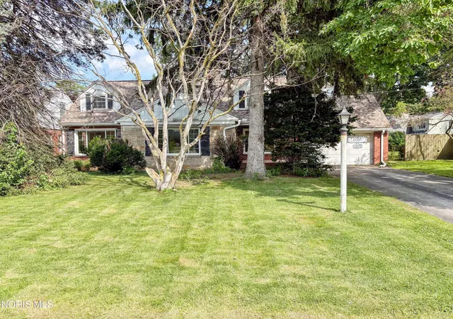 Photo 1 of Sale Pending at 2666 Secor Rd, Toledo, OH 43606 | MLS# 10012545 | Listing updated on 2026-09-05