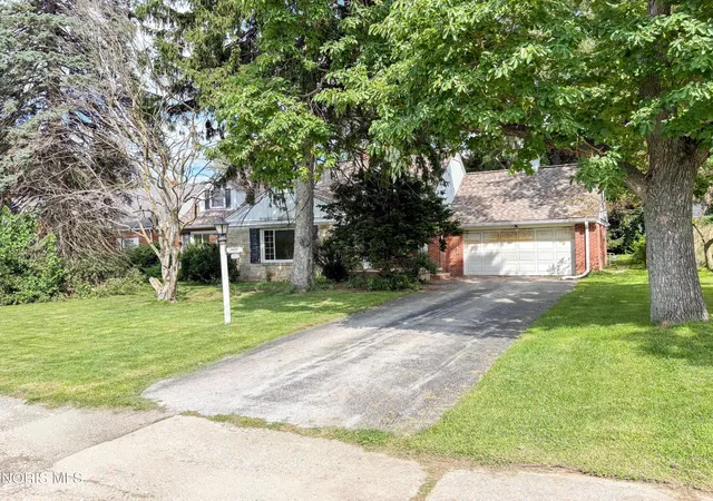 Photo 58 of Sale Pending at 2666 Secor Rd, Toledo, OH 43606 | MLS# 10012545 | Listing updated on 2026-09-05