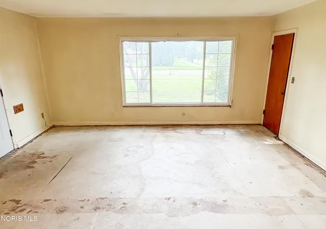 Photo 4 of Sale Pending at 2666 Secor Rd, Toledo, OH 43606 | MLS# 10012545 | Listing updated on 2026-09-05