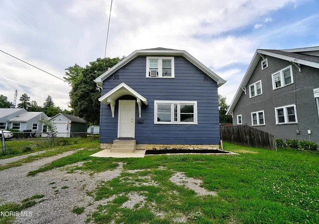Photo 1 of Single family home for sale at 404 Osborn Ave, Findlay, OH 45840 | MLS# 10012482 | Listing updated on 2026-09-15