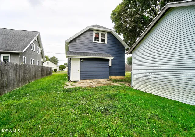 Photo 4 of Single family home for sale at 404 Osborn Ave, Findlay, OH 45840 | MLS# 10012482 | Listing updated on 2026-09-15
