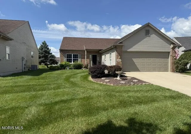 Photo 2 of Sale Pending at 4838 Skipper Ct, Maumee, OH 43537 | MLS# 10012634 | Listing updated on 2026-09-18