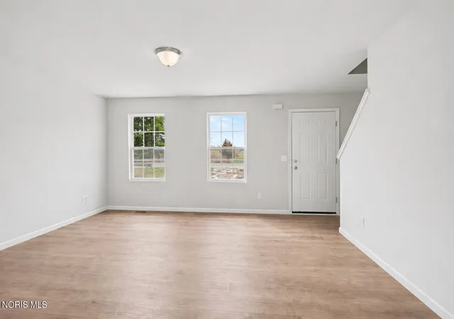 Photo 3 of Sale Pending at 662 Appian Ave, Napoleon, OH 43545 | MLS# 10012510 | Listing updated on 2026-09-17