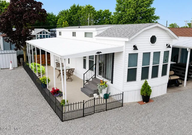 Photo 1 of Manufactured home for sale at 8010 E Bayshore Rd # 64, Marblehead, OH 43440 | MLS# 10012519 | Listing updated on 2026-09-01
