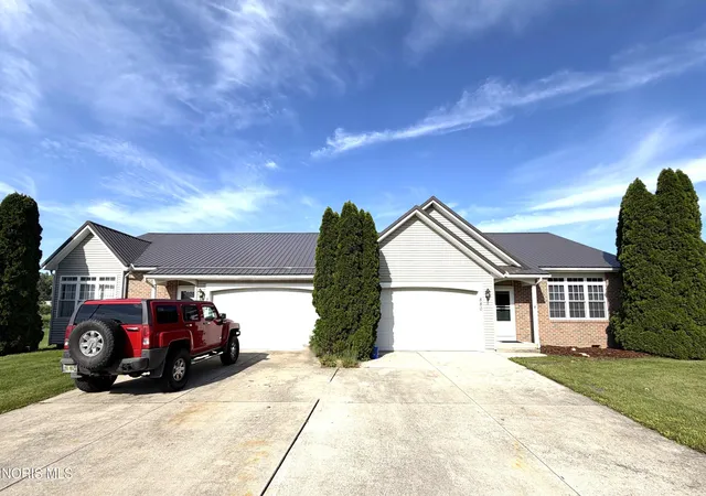 Photo 3 of Condo for sale at 880 & 882 Shields Dr, Upper Sandusky, OH 43351 | MLS# 10012563 | Listing updated on 2026-08-27
