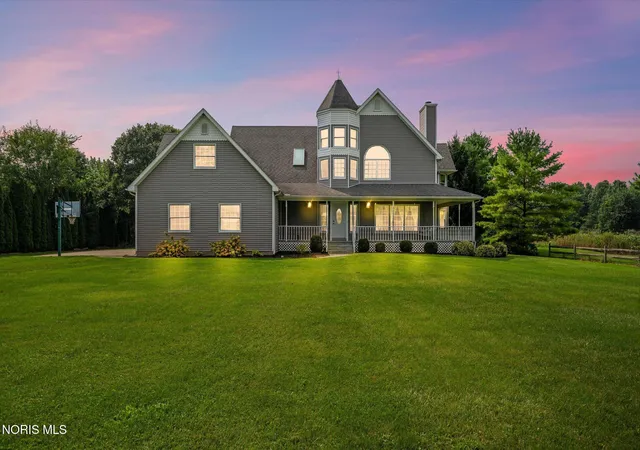 Photo 1 of Single family home for sale at 1644 Berkey Rd, Swanton, OH 43558 | MLS# 10012541 | Listing updated on 2026-08-30