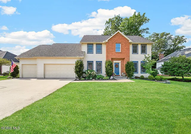 Photo 2 of Single family home for sale at 1459 Hollow Tree Dr, Findlay, OH 45840 | MLS# 10012600 | Listing updated on 2026-08-27