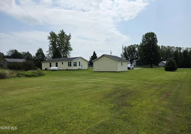 Photo 3 of Single family home for sale at 11960 County Road K, Wauseon, OH 43567 | MLS# 10012527 | Listing updated on 2026-08-31