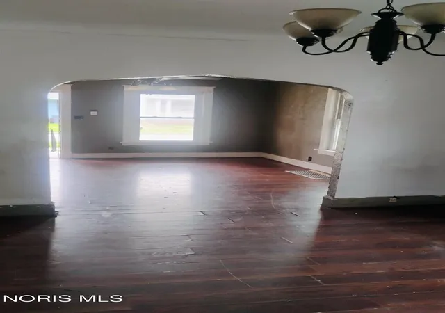 Photo 3 of Single family home for sale at 539 E Central Ave, Toledo, OH 43608 | MLS# 10012529 | Listing updated on 2026-10-06