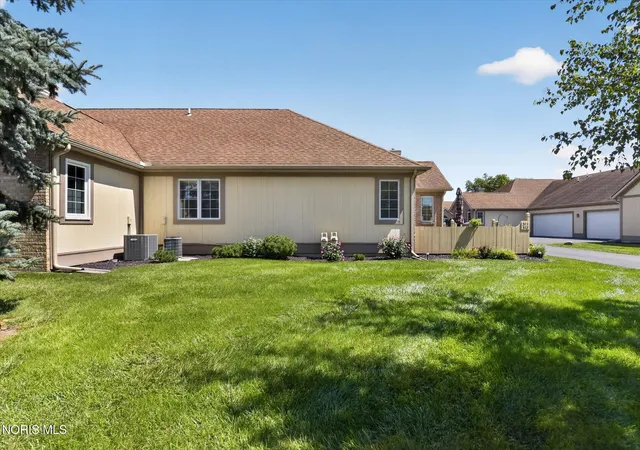 Photo 2 of Condo for sale at 311 Turnbury Ln, Perrysburg, OH 43551 | MLS# 10012668 | Listing updated on 2026-09-07