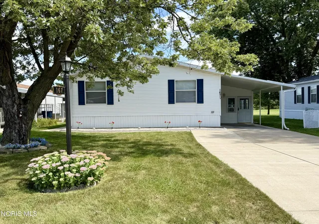 Photo 1 of Manufactured home for sale at 167 Morningside Dr, Port Clinton, OH 43452 | MLS# 10012577 | Listing updated on 2026-10-04