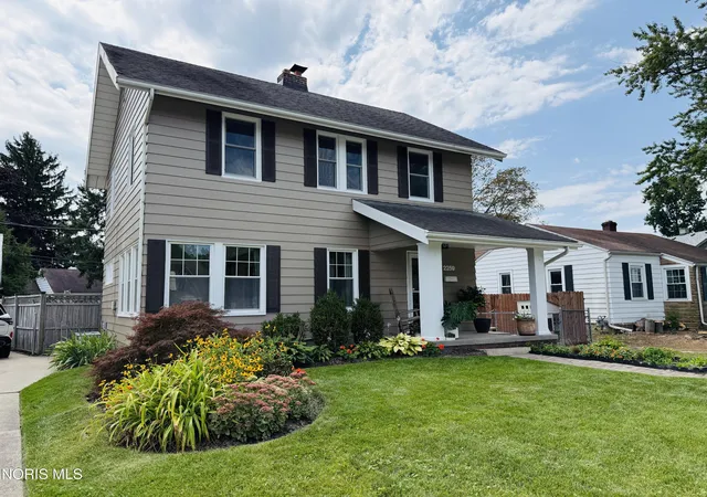 Photo 3 of Single family home for sale at 2259 Marengo St, Toledo, OH 43614 | MLS# 10012552 | Listing updated on 2026-09-20