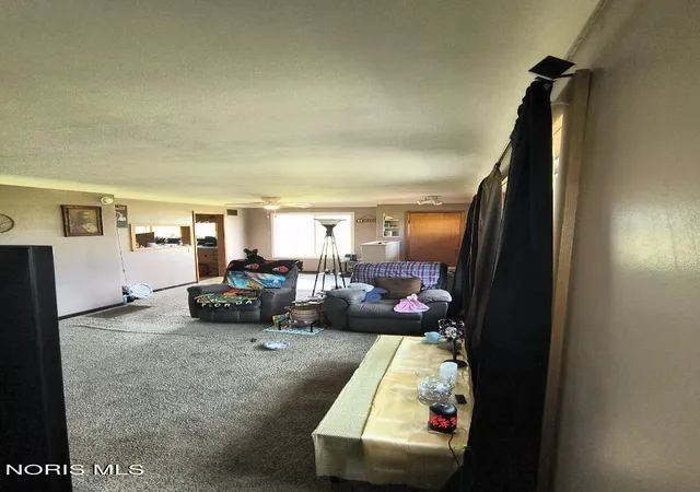 Photo 4 of Single family home for sale at 13926 County Road J, Montpelier, OH 43543 | MLS# 10012550 | Listing updated on 2026-10-24
