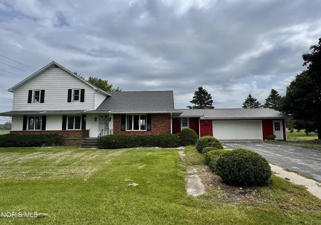 Photo 1 of Single family home for sale at 17916 County Road R, Alvordton, OH 43501 | MLS# 10012583 | Listing updated on 2026-08-27