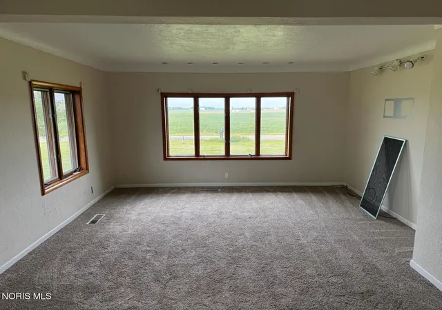 Photo 2 of Single family home for sale at 17916 County Road R, Alvordton, OH 43501 | MLS# 10012583 | Listing updated on 2026-10-02