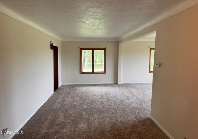 Photo 3 of Single family home for sale at 17916 County Road R, Alvordton, OH 43501 | MLS# 10012583 | Listing updated on 2026-10-02