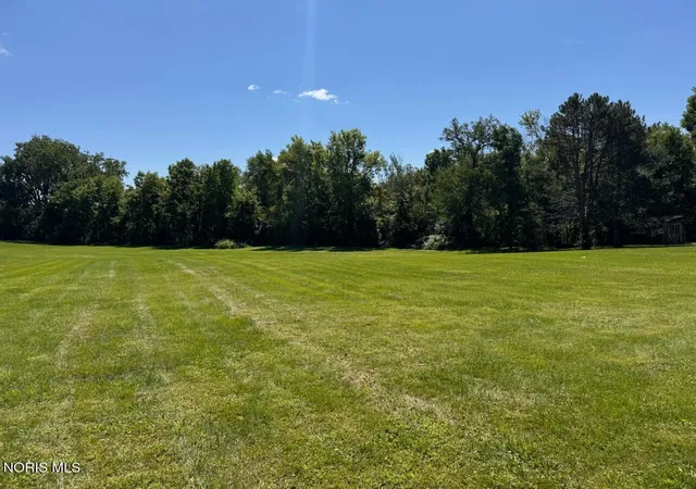 Photo 17 of Single family home for sale at 309 S Defiance St, West Unity, OH 43570 | MLS# 10012616 | Listing updated on 2026-08-31