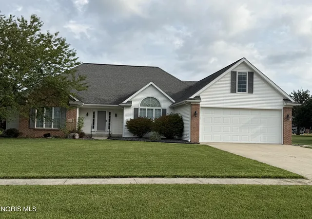 Photo 1 of Sale Pending at 504 W Linden Ave, Gibsonburg, OH 43431 | MLS# 10012566 | Listing updated on 2026-08-31