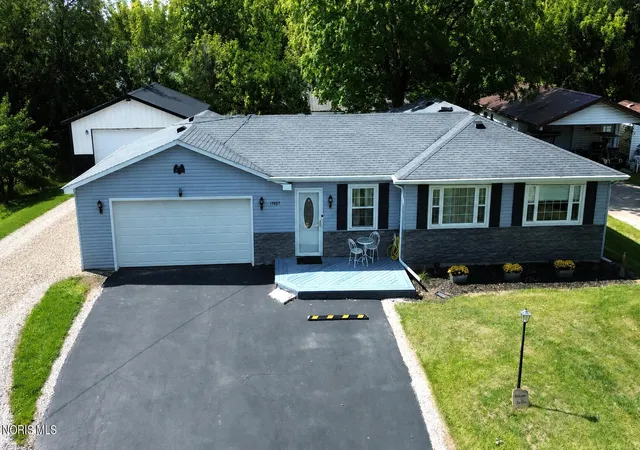 Photo 1 of Single family home for sale at 19487 County Rd 1048, Defiance, OH 43512 | MLS# 10012575 | Listing updated on 2026-09-28