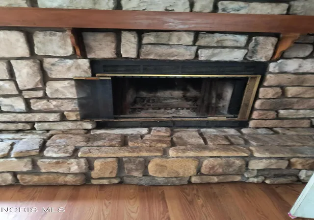 Photo 3 of Sale Pending at 618 Federman St, Toledo, OH 43609 | MLS# 10012605 | Listing updated on 2026-09-05