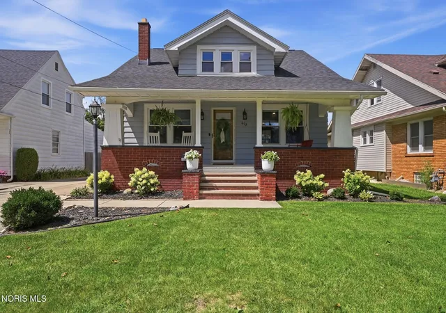 Single family home for sale at 613 River Rd, Maumee, OH 43537 | MLS# 10012718