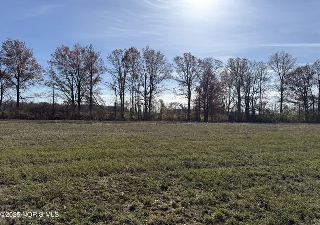 Photo 1 of Land for sale at 139 Coach House Loop, Bowling Green, OH 43402 | MLS# 10012628 | Listing updated on 2026-08-28