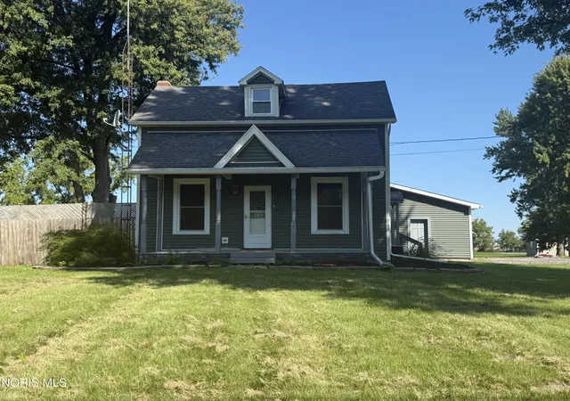 Photo 3 of Single family home for sale at 1048 E Riverview Ave, Napoleon, OH 43545 | MLS# 10012649 | Listing updated on 2026-10-06