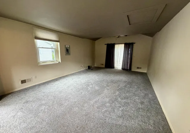 Photo 37 of Single family home for sale at 3426 Wilford Dr, Toledo, OH 43617 | MLS# 10012705 | Listing updated on 2026-09-14