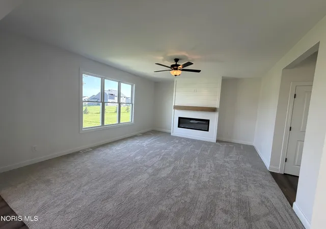 Photo 3 of Single family home for sale at 5051 Magnolia Dr, Oregon, OH 43616 | MLS# 10012717 | Listing updated on 2026-09-21