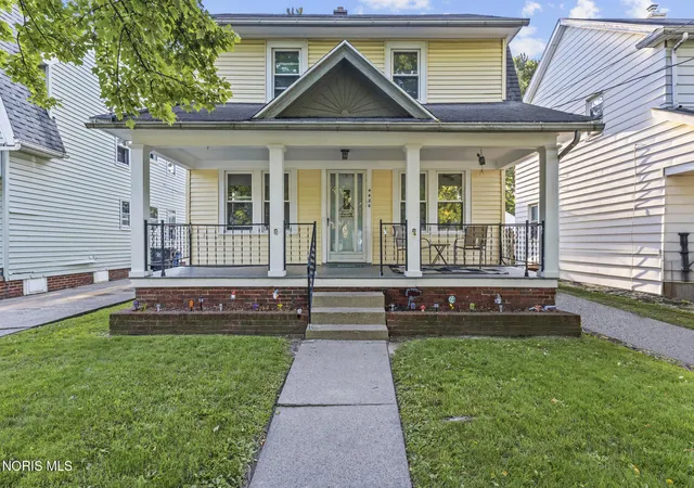 Photo 1 of Single family home for sale at 4426 Burnham Ave, Toledo, OH 43612 | MLS# 10012732 | Listing updated on 2026-09-02