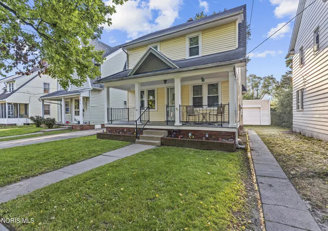 Photo 3 of Single family home for sale at 4426 Burnham Ave, Toledo, OH 43612 | MLS# 10012732 | Listing updated on 2026-09-02