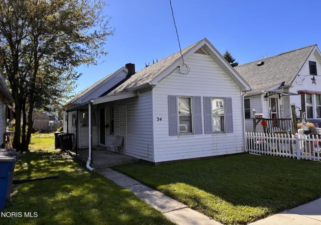 Photo 1 of Single family home for sale at 34 E Oakland St, Toledo, OH 43608 | MLS# 10012787 | Listing updated on 2026-10-19