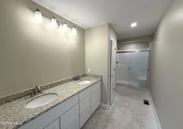 Photo 13 of Single family home for sale at 1335 Limerick Ln, Waterville, OH 43566 | MLS# 10012721 | Listing updated on 2026-09-09
