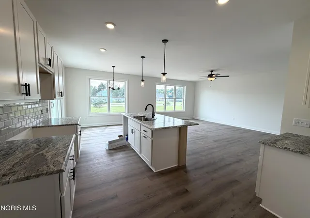 Photo 3 of Single family home for sale at 1812 Caleb Ct, Waterville, OH 43566 | MLS# 10012724 | Listing updated on 2026-08-31