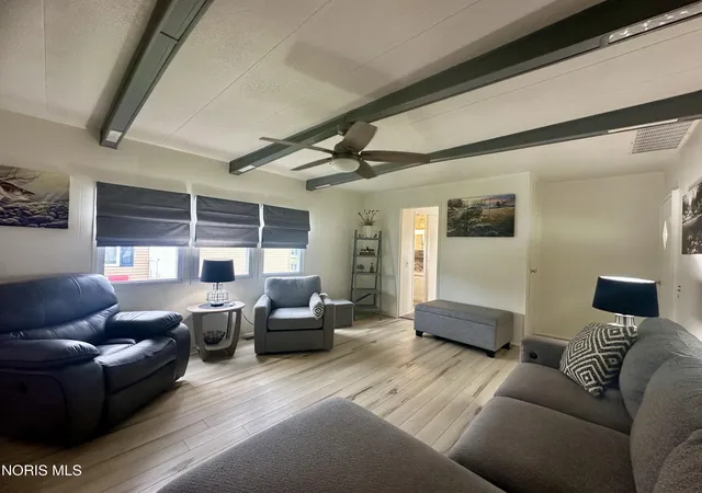 Photo 4 of Single family home for sale at 140 Rathbun Dr, Lakeside Marblehead, OH 43440 | MLS# 10012749 | Listing updated on 2026-09-02