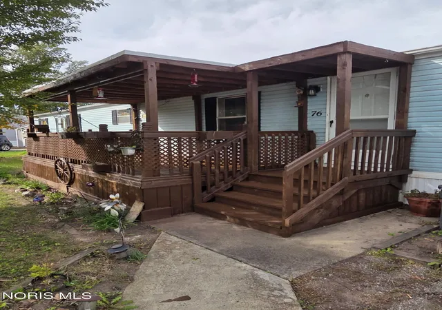 Photo 1 of Manufactured home for sale at 76 W Foxrun St, Holland, OH 43528 | MLS# 10012870 | Listing updated on 2026-10-11