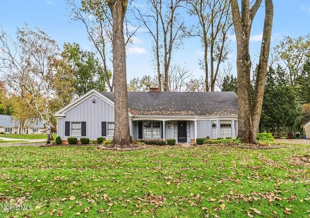 Photo 1 of Sale Pending at 3736 Corey Rd, Toledo, OH 43615 | MLS# 10014574 | Listing updated on 2026-10-28