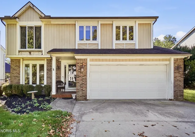 Photo 1 of Sale Pending at 630 Deer Run, Perrysburg, OH 43551 | MLS# 10013609 | Listing updated on 2026-10-12