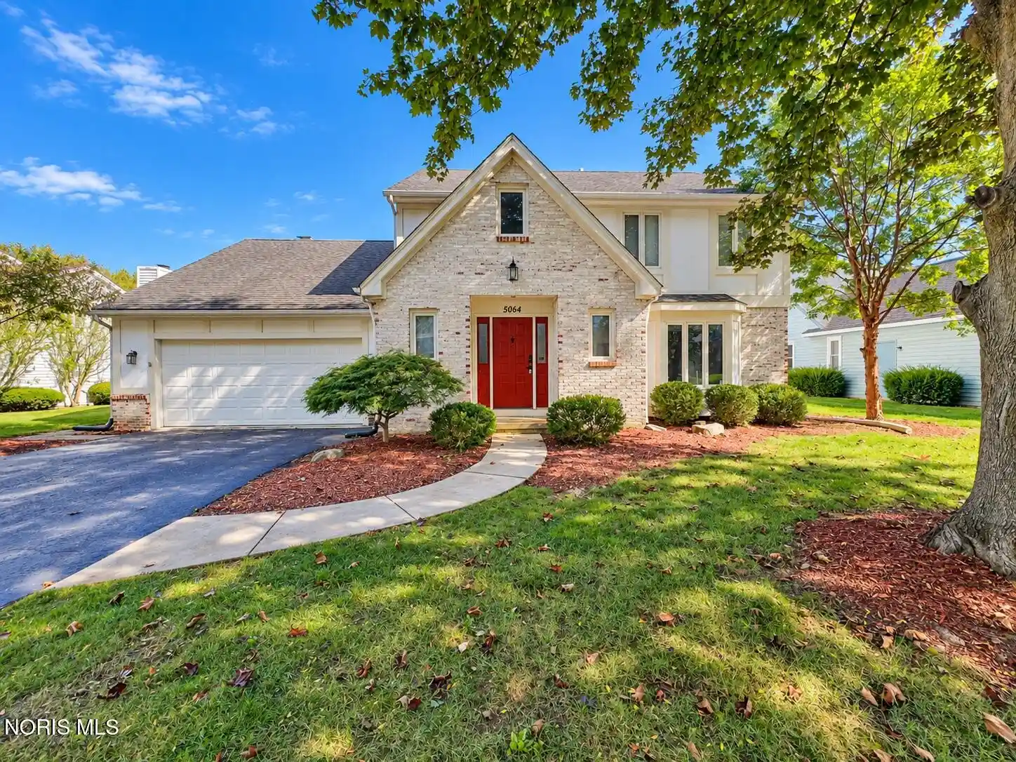 Single family home for sale at 5064 Summer Dr, Sylvania, OH 43560 | MLS# 10013641